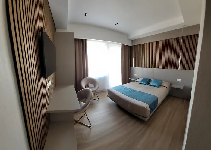 Th Luxury Central